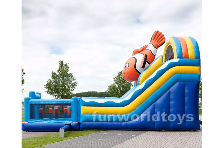 Giant inflatable clownfish bounce house with slide FWD237