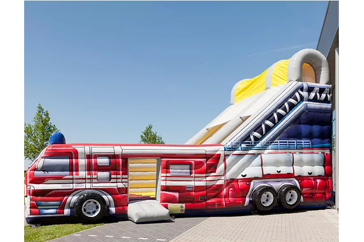 Giant outdoor inflatable fire truck FWD225