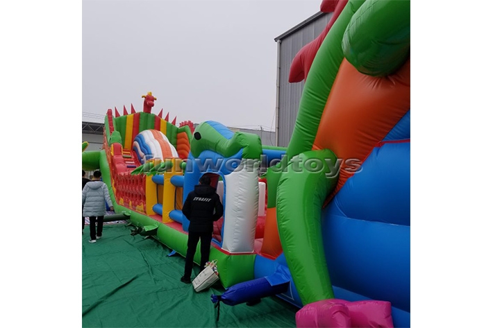 Castle Dry Heavy Duty Water Blob Jumping FWP211