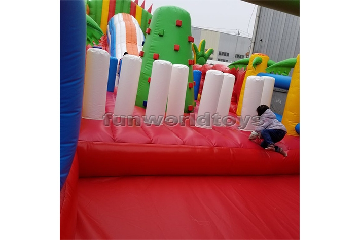 Castle Dry Heavy Duty Water Blob Jumping FWP211