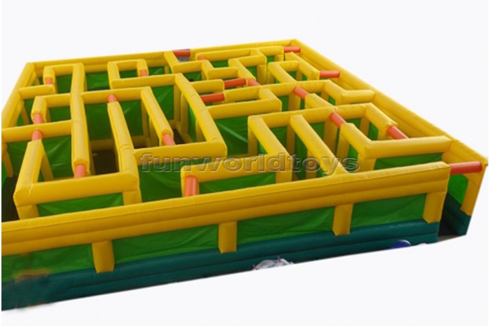Commercial Inflatable Labyrinth FWP191