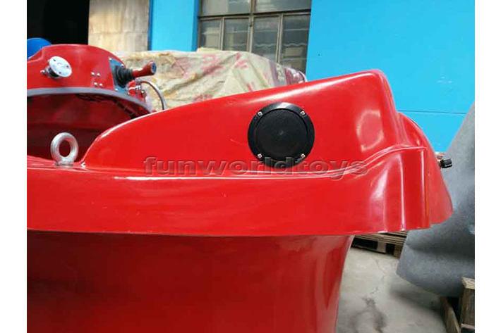 Water Fiberglass Electric Bumper Boat FWWG24