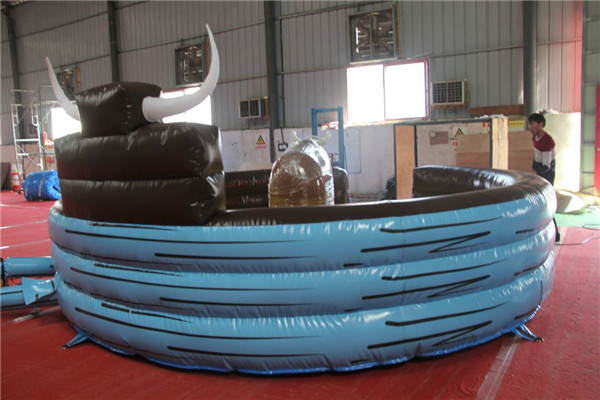 Rodeo Bullfight FWM16