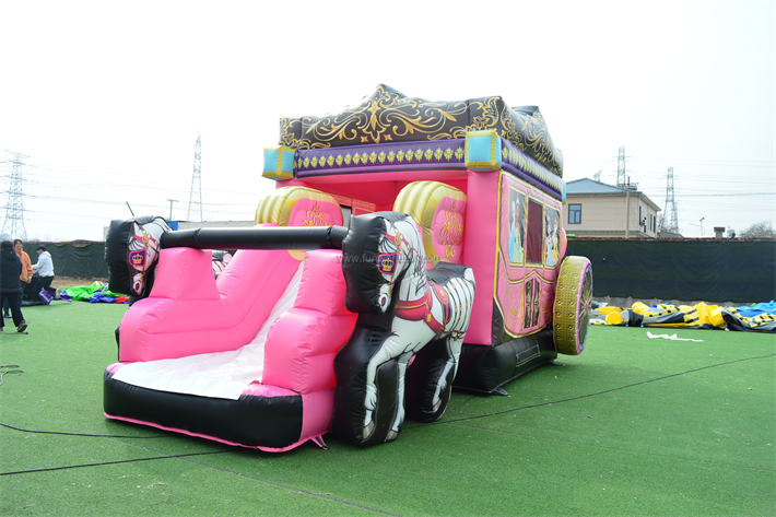 Princess Carriage Jumping Castle FWZ392