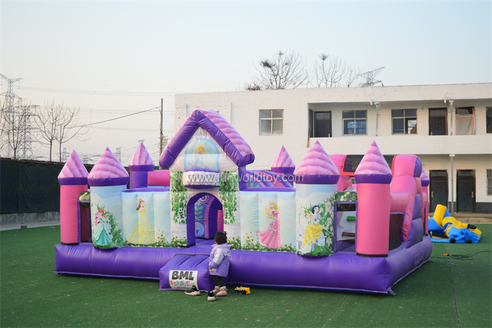 Princess Inflatable Fun City FWF125A