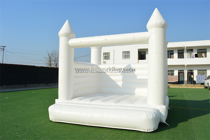 Wedding Bounce House With Slide FWW52