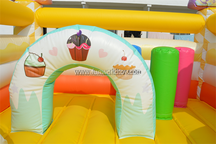 Inflatable Cake Fun City FWF137