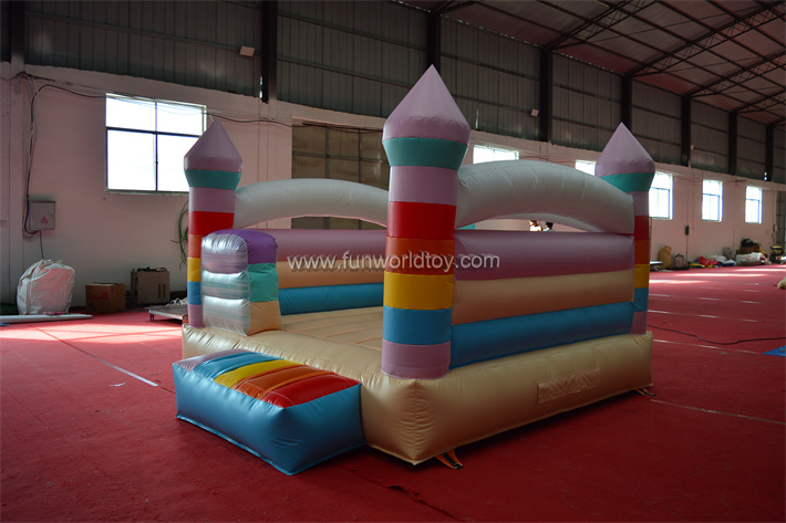 Macaron trampoline FWC394