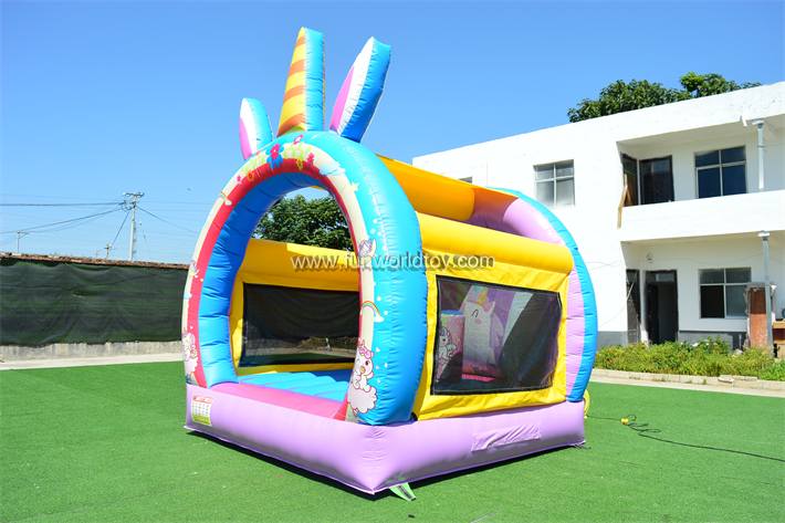 Cute Unicorn Bounce House FWC398