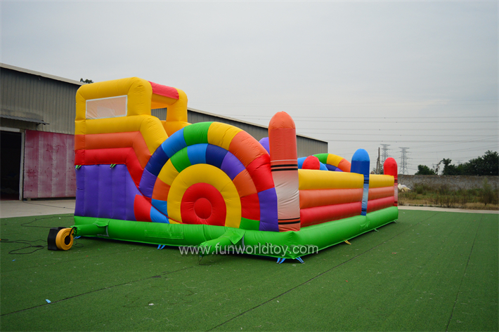 Crayon Inflatable Fun City FWF149