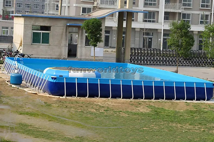 Large Swimmimg Pool Outdoors FWWG22