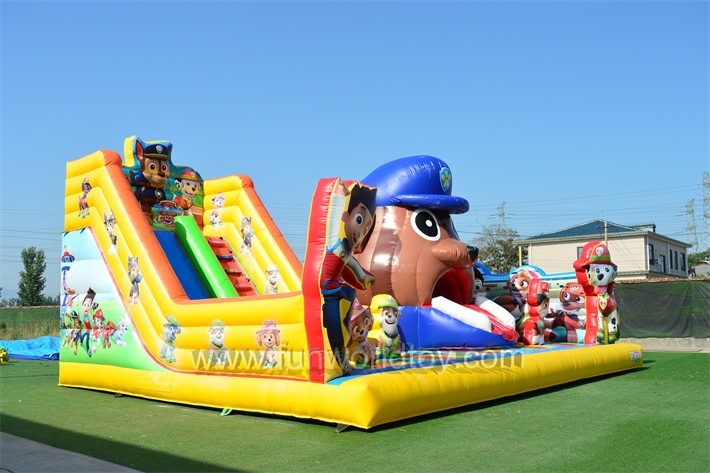 PAW Patrol Inflatable Fun City FWF169
