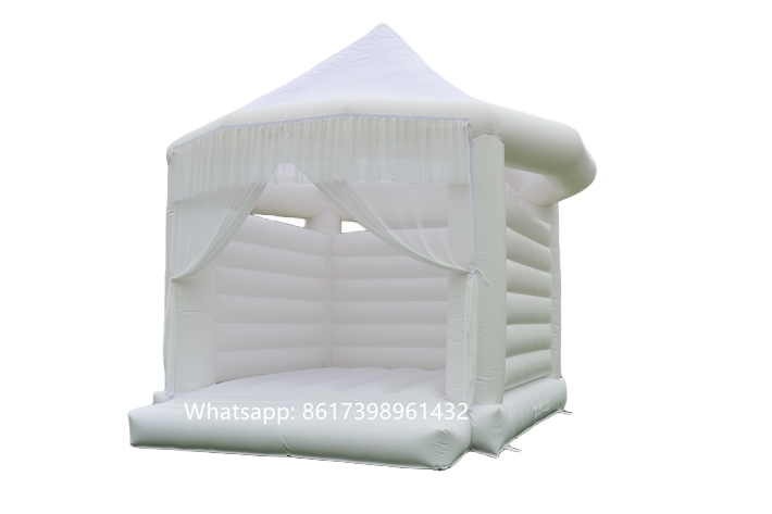 Inflatable wedding bounce castle FWC407
